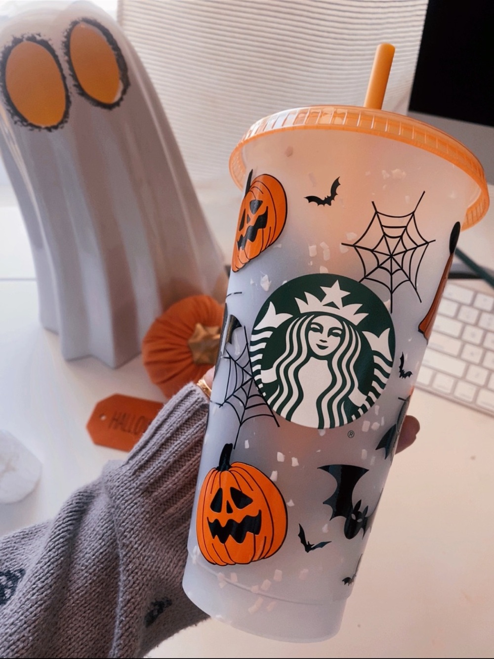 Starbucks Halloween Pumpkin & Spiderweb Tumbler in Orange